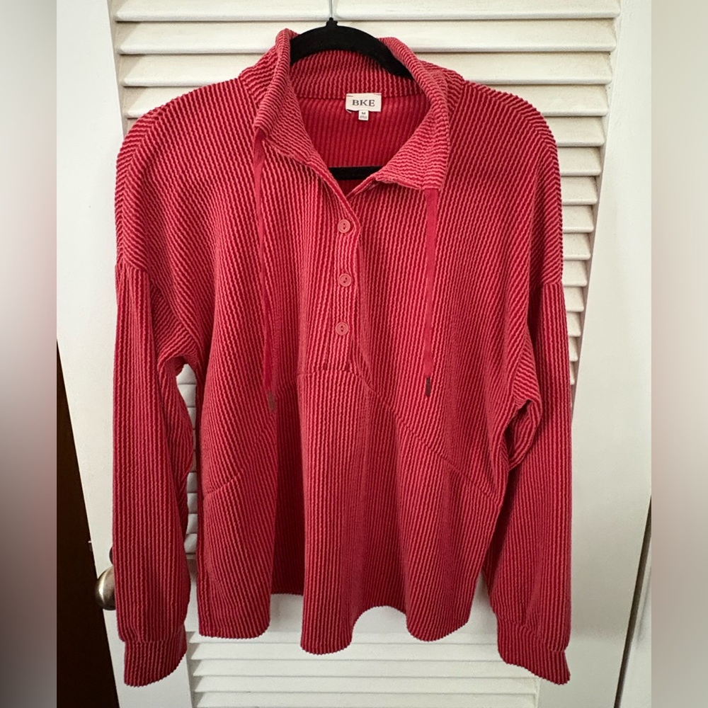 Buckle Textured Henley - M, red - Picture 3 of 5